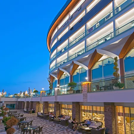 & Ξενοδοχείο