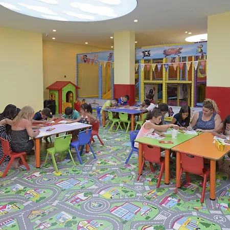 & Ξενοδοχείο