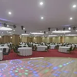 & Отель 5*