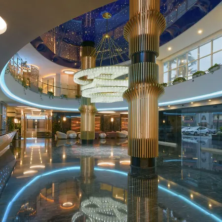 Hotel &